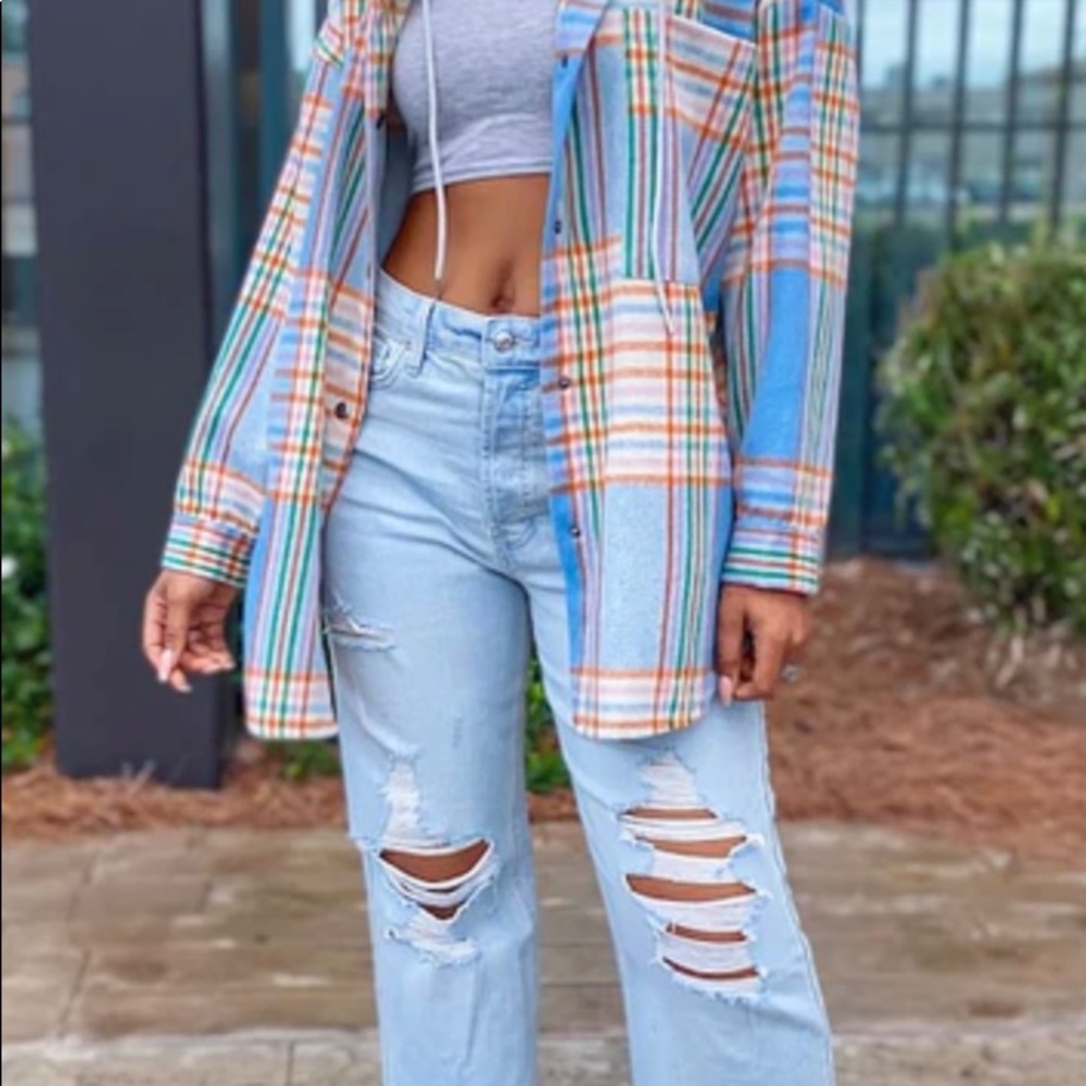 Trendy Plaid Striped Hoodie 🎬